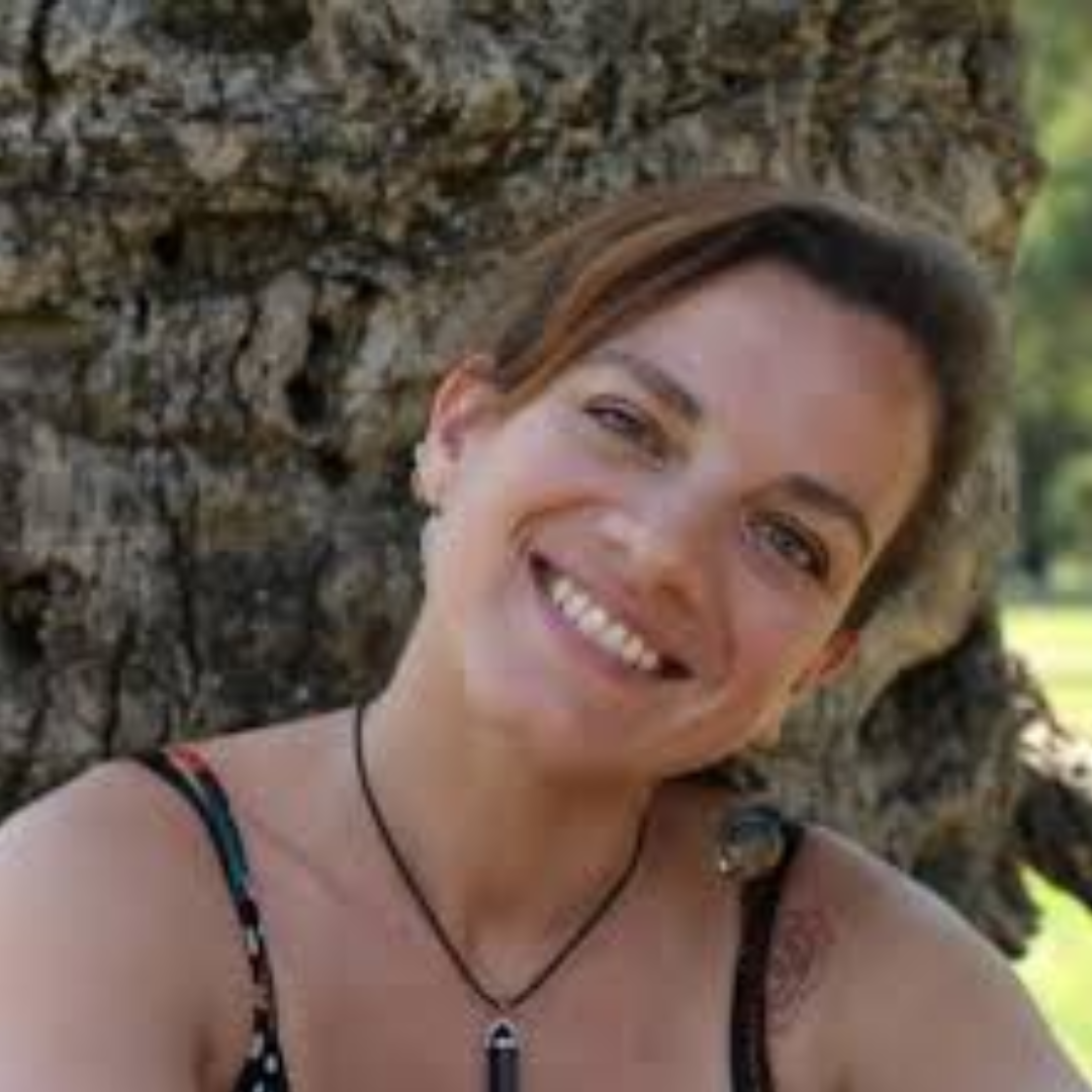 <strong>Lucía Hernández S.</strong>